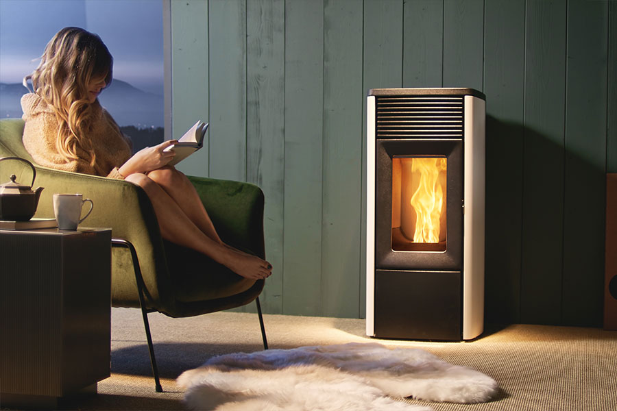 MCZ Ego pelletkachel sfeerfoto - Ron's Warmte