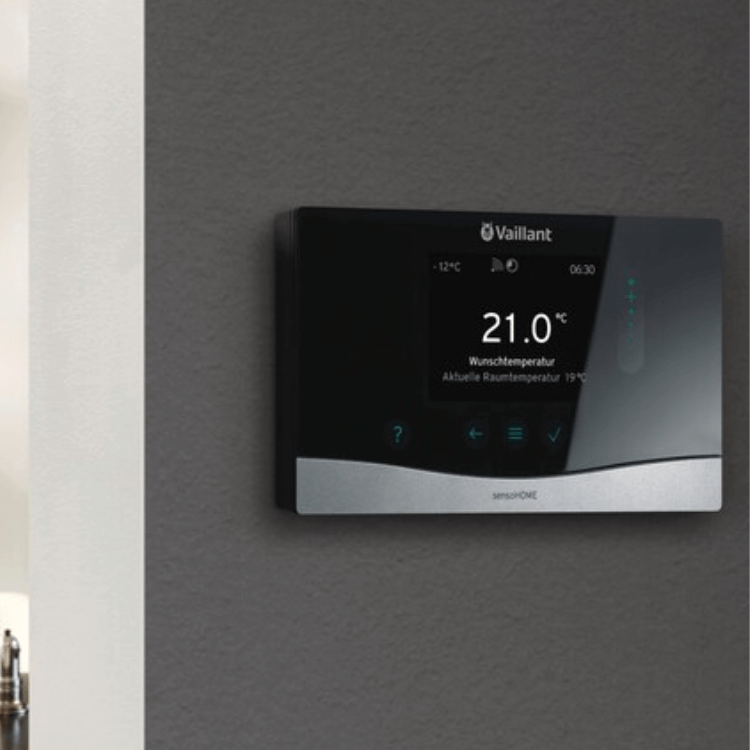 Actiepakket Vaillant draadloze sensohome VRT 380F klokthermostaat plus myVAILLANT connect internetmodule 940F
