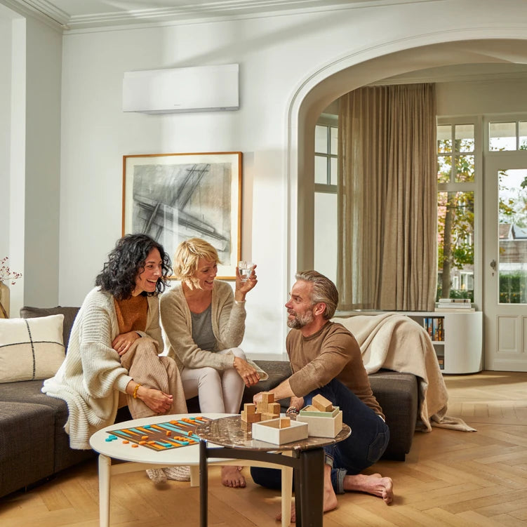 Daikin airco wit in woonkamer